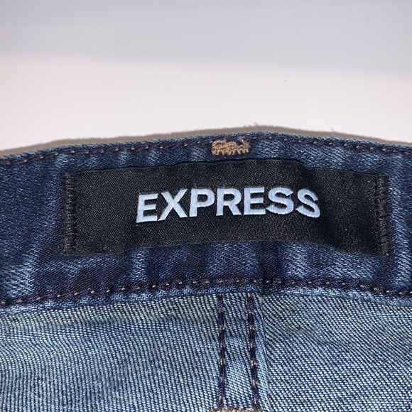 2/$40 Express Stretch + Performance Shortie Relaxed Low Rise Shorts - Picture 14 of 15